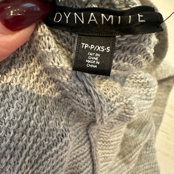 Dynamite grey overtop knit cardigan - Picture 2 of 2